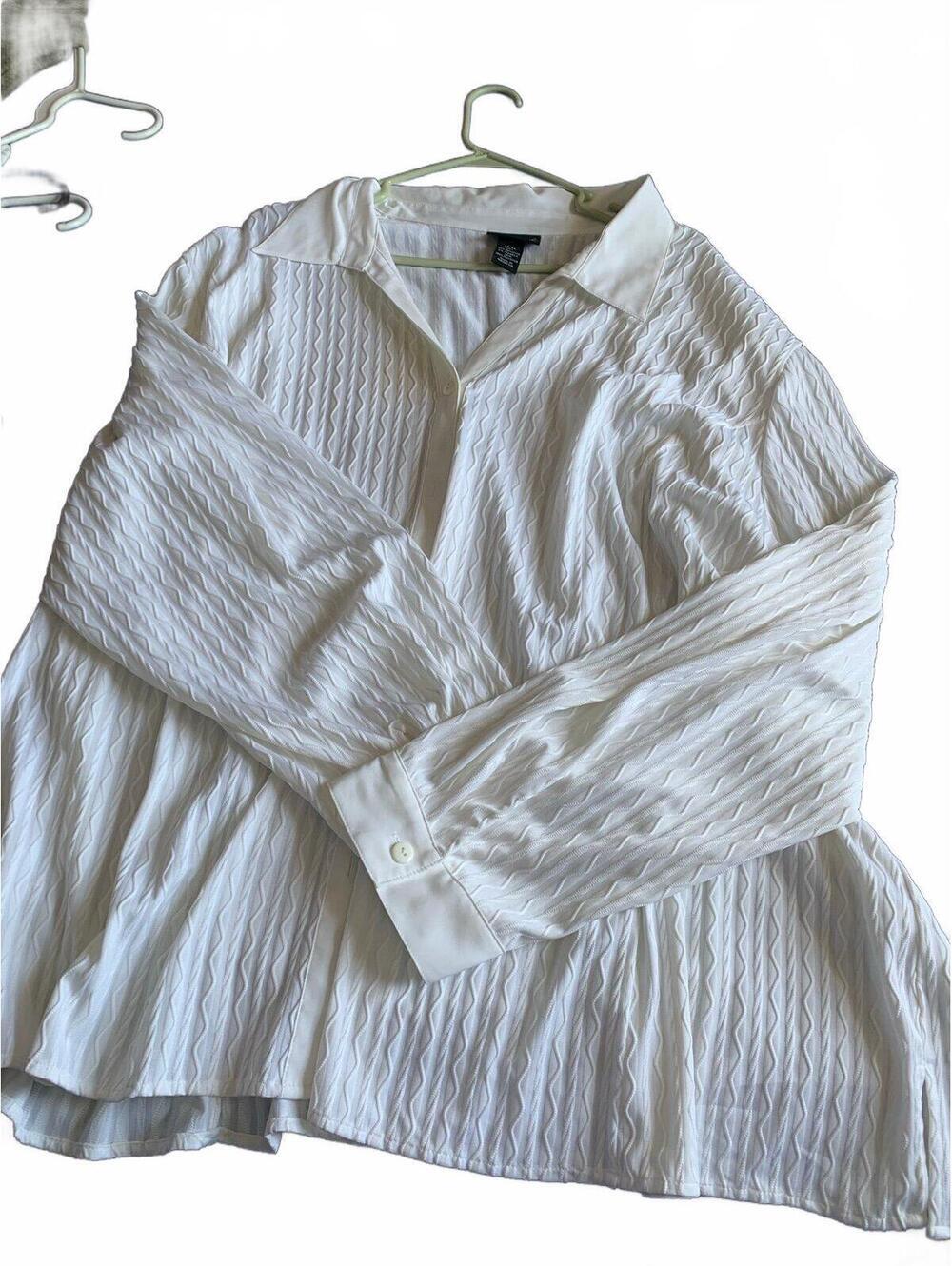 Maggie Barnes Textured Blouse Women 5X Plus Size White Stretch Casual Workwear​